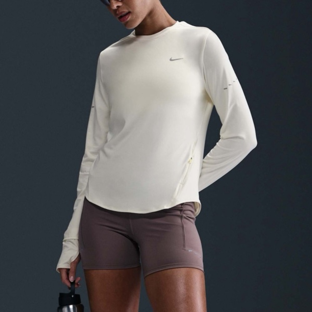 NWT Women’s Nike Dri-FIT Swift Shirt
